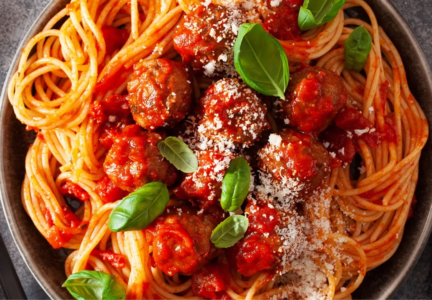 complementa-tus-pastas-con-salsas-hunts